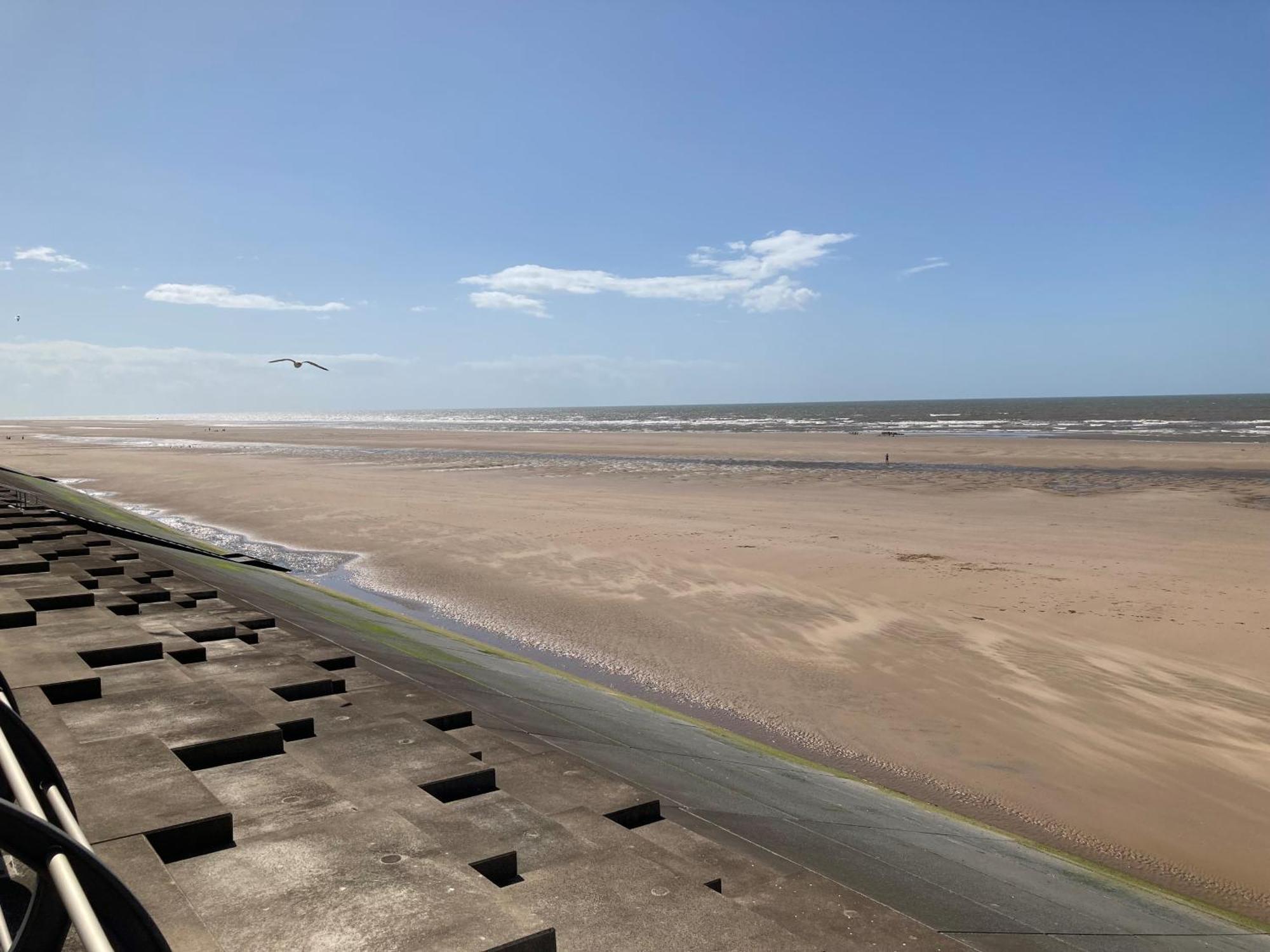 Kimberley Holiday Apartments Cleveleys Exterior photo